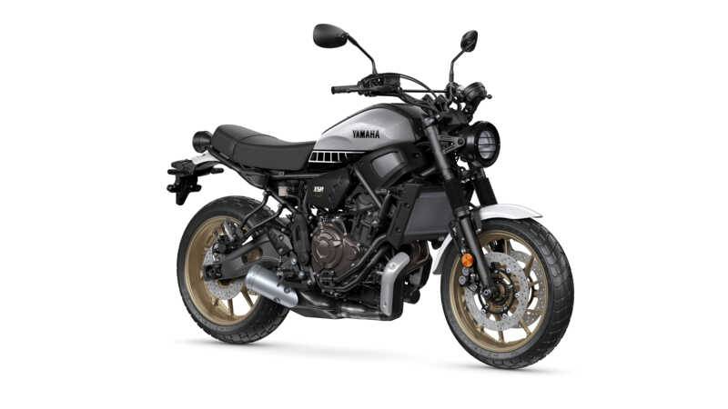 Yamaha XSR700 Legacy / 35kw en Madrid en color Speedblock Silver